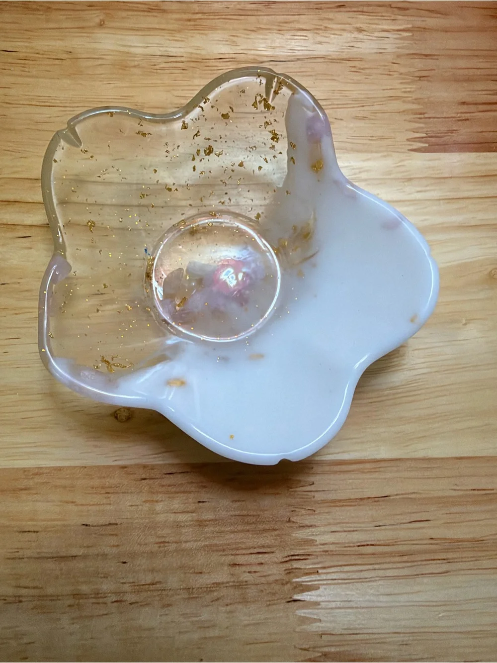 Handmade Floral Resin Trinket Dish Jewelry Holder with Gold Flakes